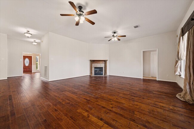 Photo - 501 Pine Bluff Dr