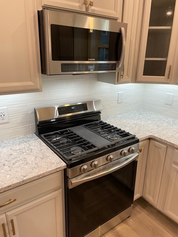 Photo - 52 Garfield Ave Unit 2