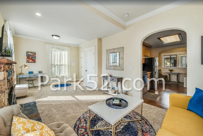 Photo - 1 Bedroom Unit in Tacoma Tri-Plex With Washer & Dryer! Unit #A