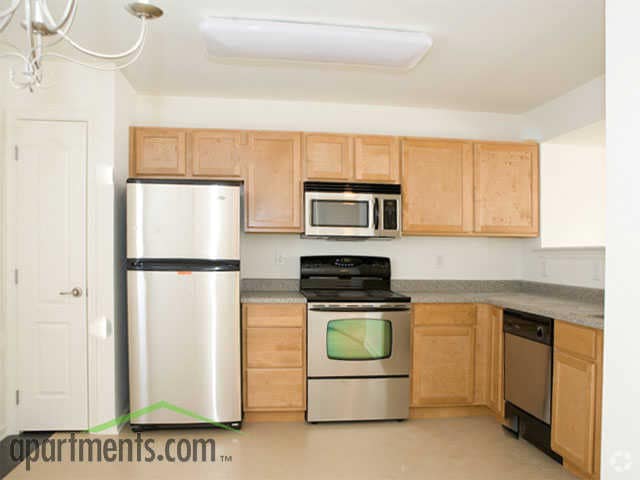 Cattail Cocina - Ponds Edge