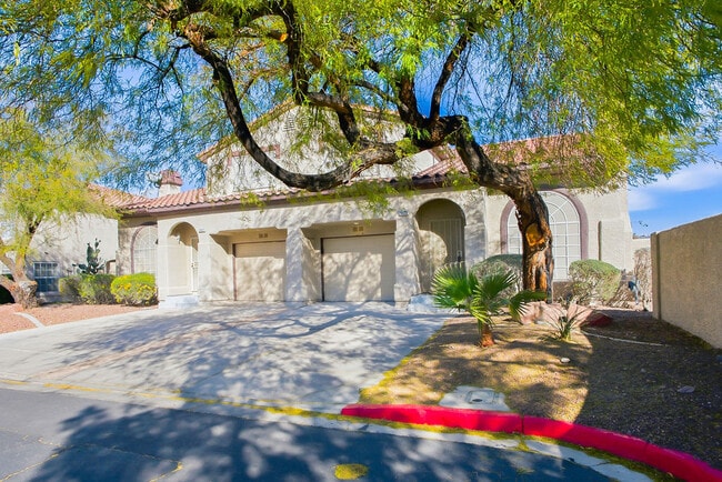 Photo - 2600 Autumn Blaze Ave