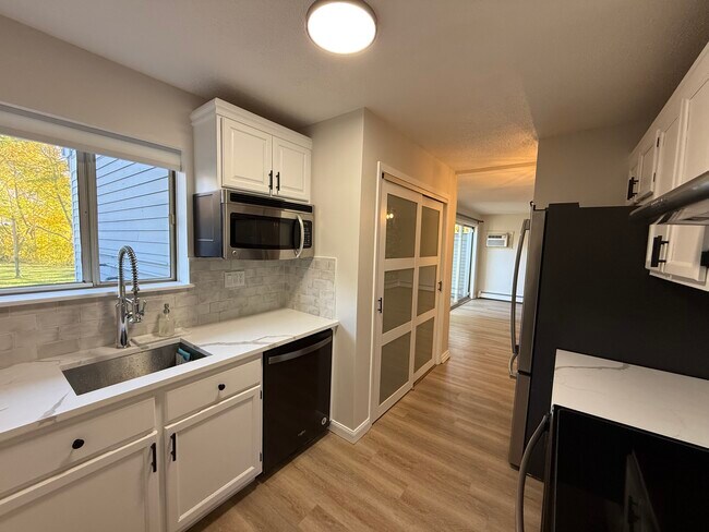 Photo - 1 Sundance Dr Unit 1