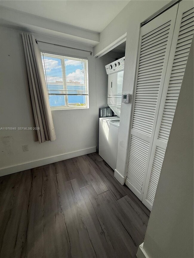 Photo - 821 SW 2nd St