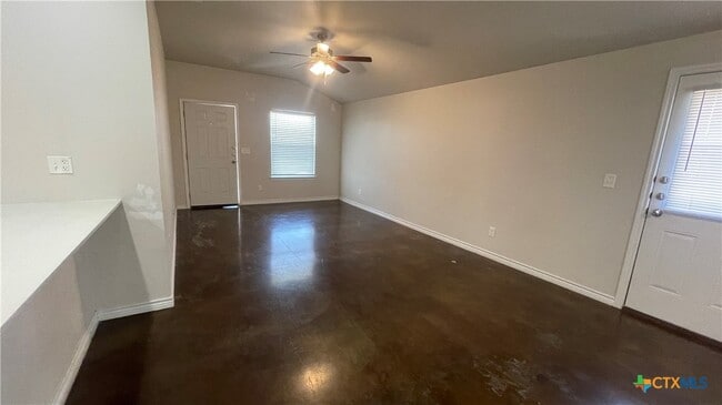 Photo - 202 Lowes Blvd