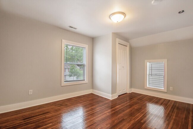 Photo - 800 Clancy Ave NE Unit 2
