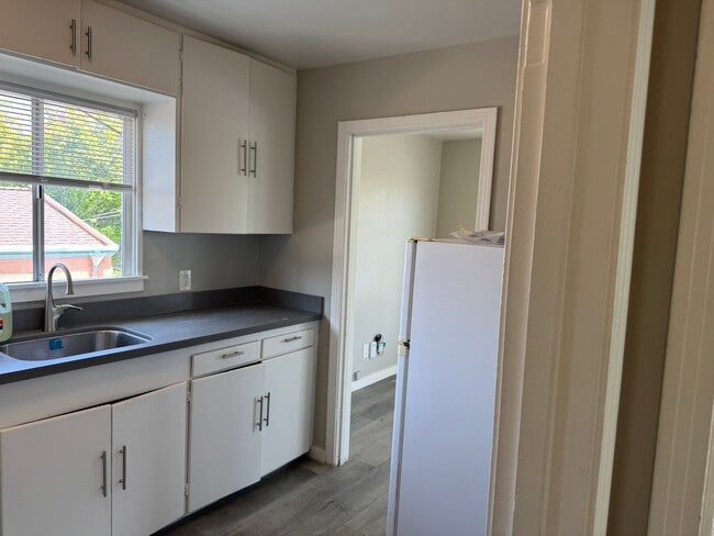 Photo - 2116 California St Unidad B