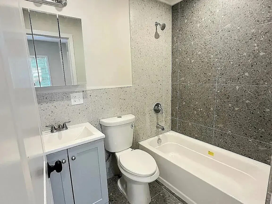 Photo - 307-347-347 Littleton Ave Unit 311-3A