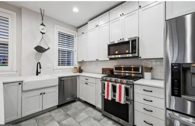 Photo - 1238 Waverly Walk