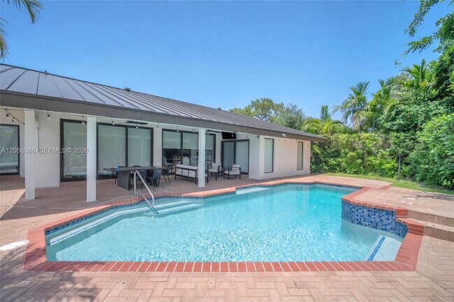 Photo - 3180 N 36th St