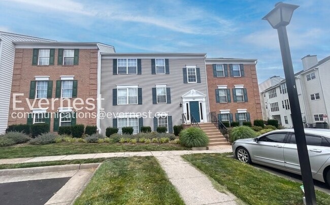 Photo - 107 Prosperity Ave SE