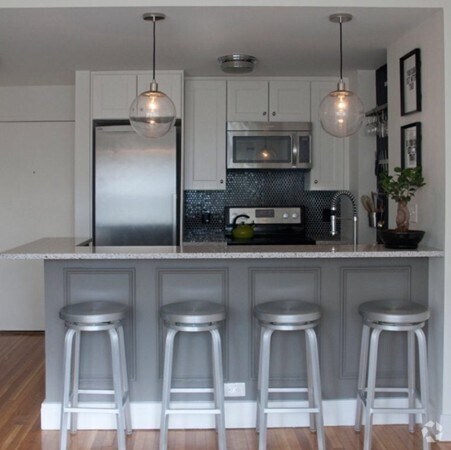 Building Photo - 534 Beacon St Unit 703 Rental