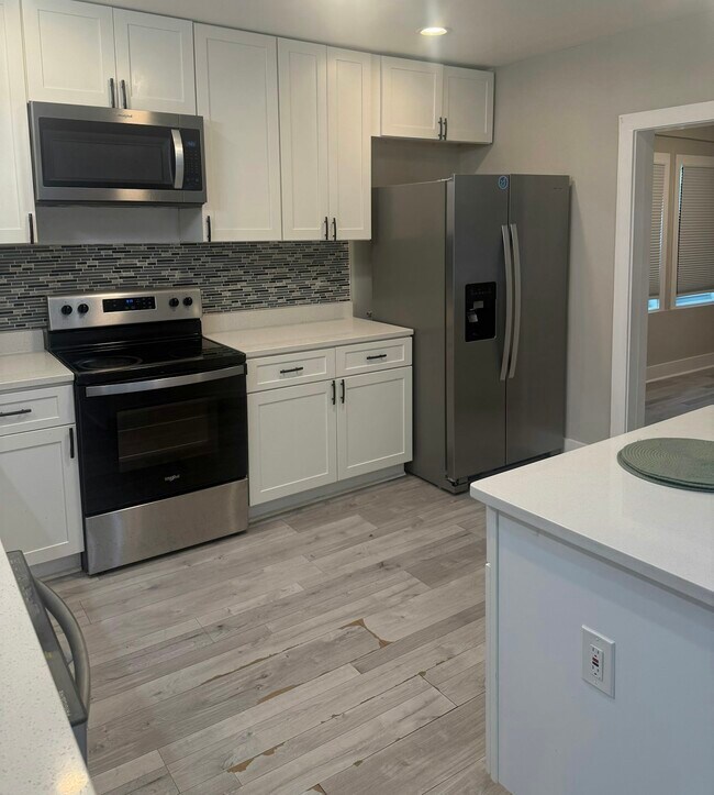 Photo - 1272 Westridge Rd SW
