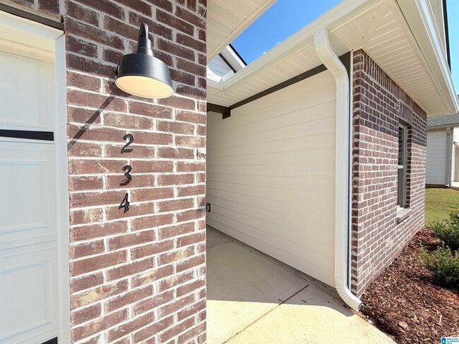 234 Granby Ln