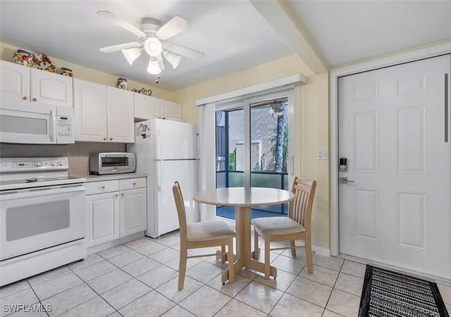 Building Photo - 4080 Looking Glass Ln Unit 2905