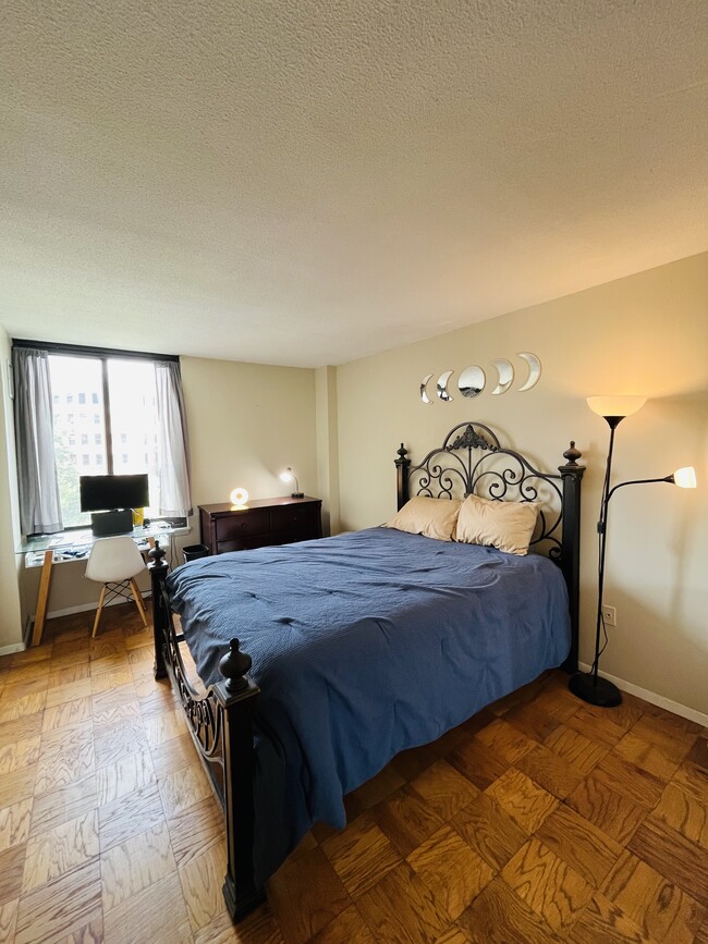 Photo - 1301 20th St NW Unit 1301 20th St. NW #609