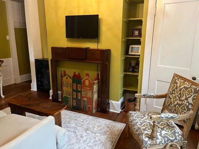 35 Panola St Unit 2
