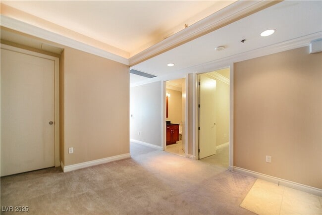 Photo - 4525 Dean Martin Dr Unit 1105