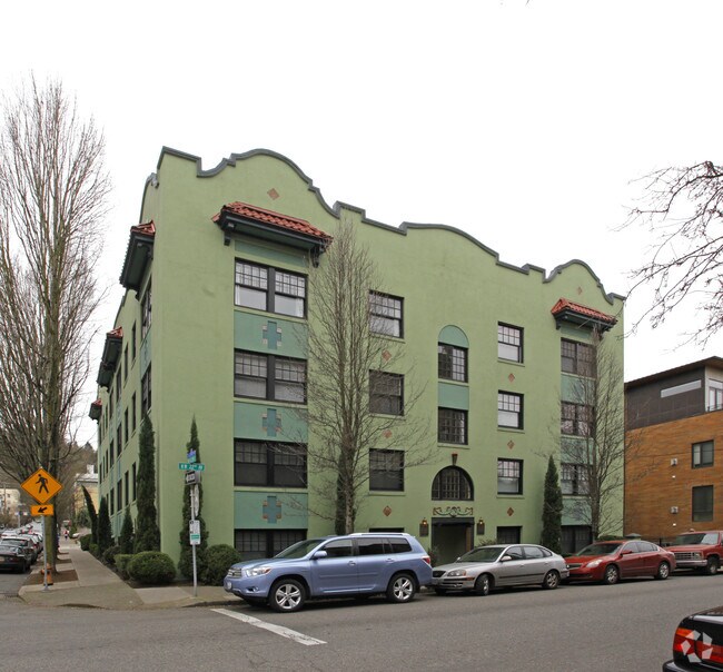 Primary Photo - Villa Florence