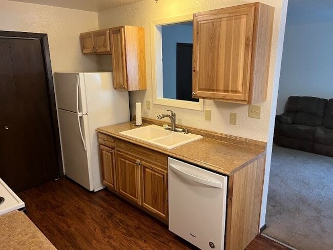 Photo - 229 Monterey Way