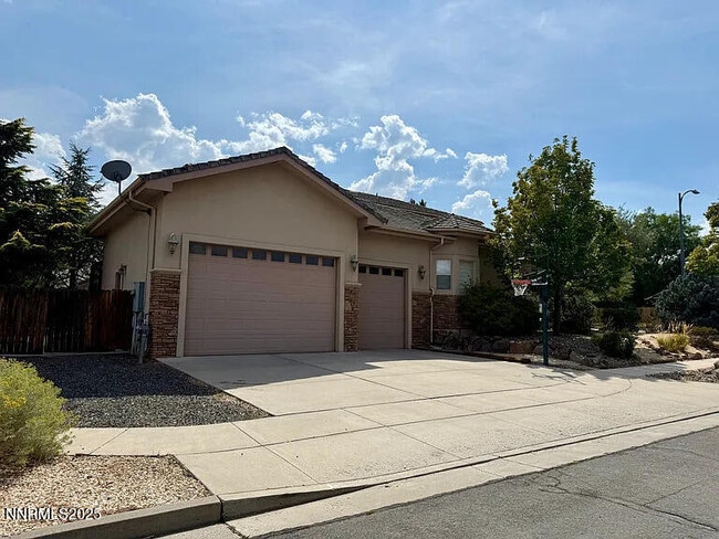 Photo - 1498 Washington St