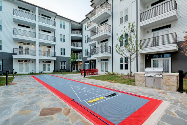 Photo - Farmhouse Apartments