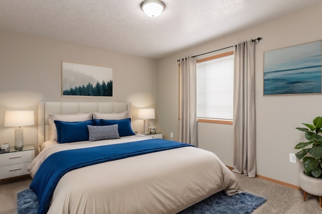 Photo - Village Square Apartments