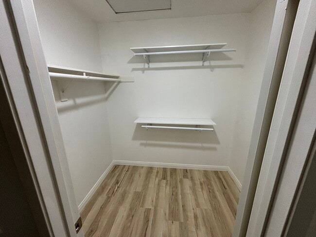 Photo - 29 Almond Tree Ln