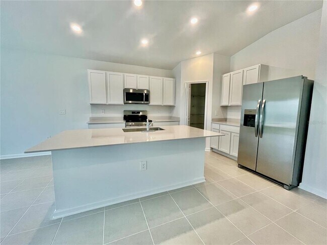 Photo - 4700 Golden Knight Blvd