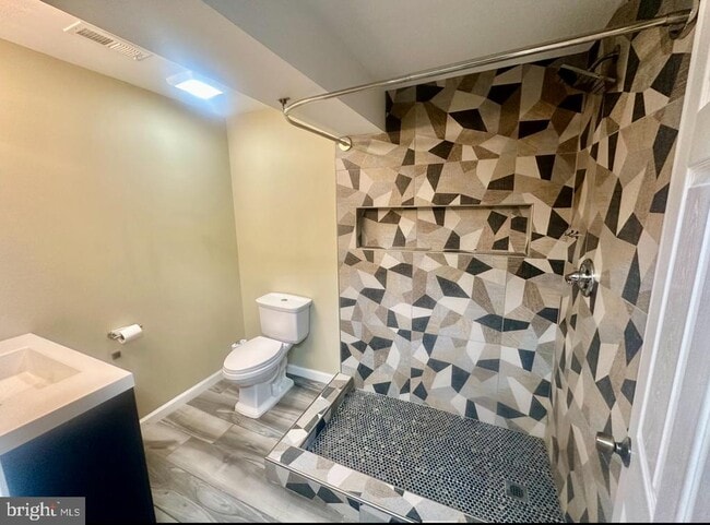 Photo - 7428 Mason Ln