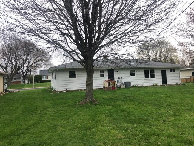 Photo - 306 S Franklin St