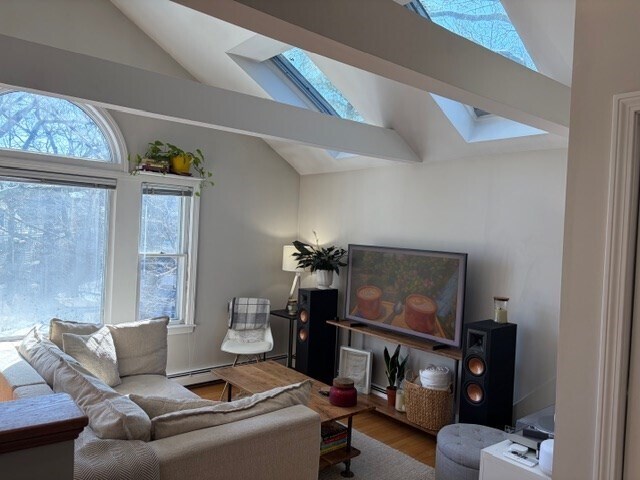 Building Photo - 127 Kilsyth Rd Unit 6