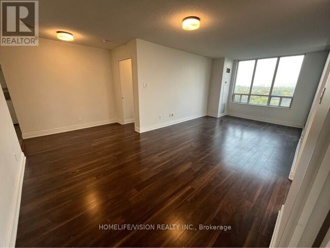 Photo - 260 Doris Ave Unit PH105
