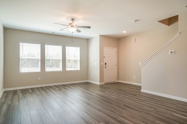 Photo - 638 Wendell Falls Pkwy