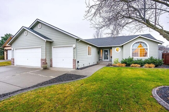 Building Photo - Coming October 2025!!! Spacious 4-Bed Home...