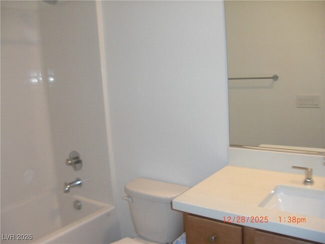 Building Photo - 9751 Evergreen Pne St