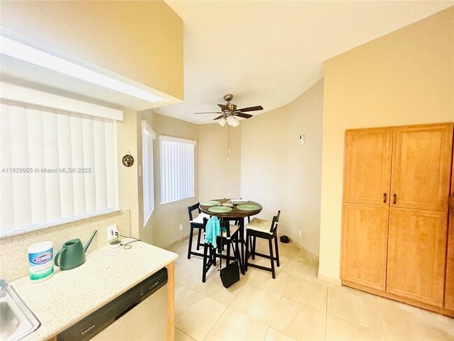 Photo - 3491 NW 21st St