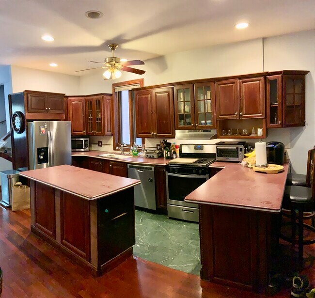 Photo - 1460 W Cortez St Unidad 1