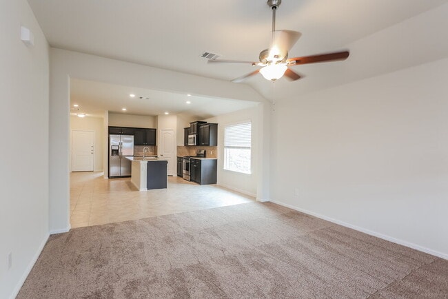 Photo - 829 Walls Blvd