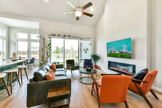 Photo - 28289 Emerald Bnd