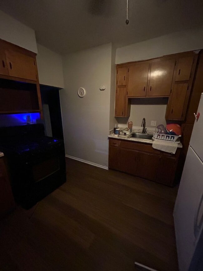 Photo - 201 N 16 St Unidad A