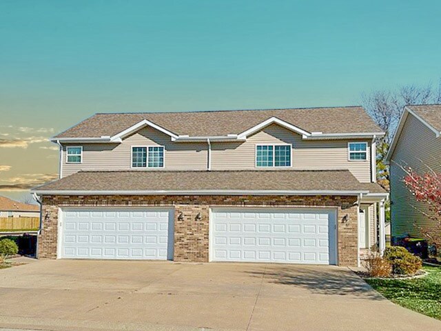 Chelsea Townhouses - Chelsea Townhouses