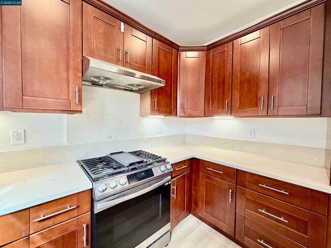 Photo - 815 Spring Mountain Ln