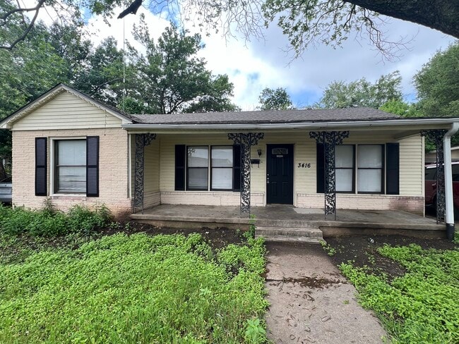 Building Photo - 3416 Brook Cir