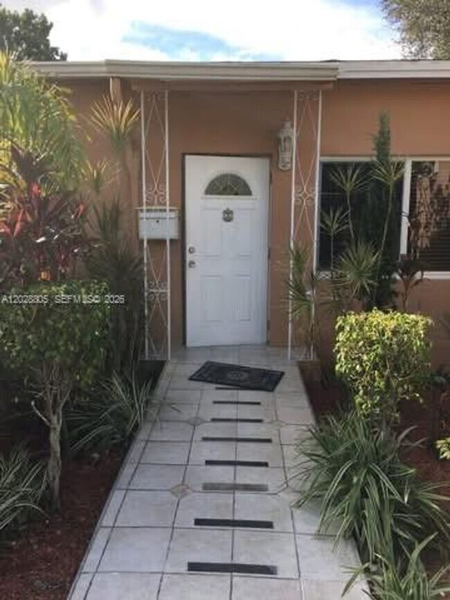 Photo - 6134 SW 22nd St Unit 6134 SW 22nd St