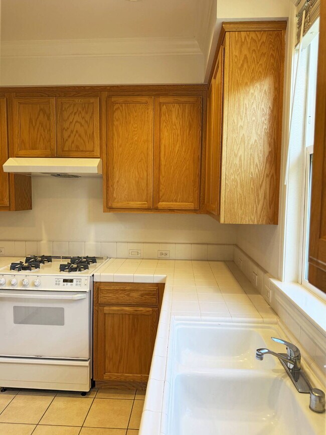 Photo - Eastside Sonoma | Single-Level Living Near the Plaza