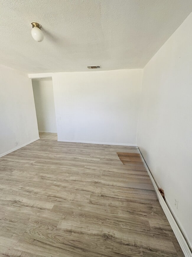 Photo - 1807 Westcliff Dr