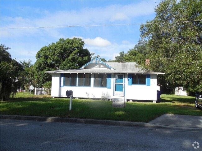 Building Photo - 216 Alma St Rental