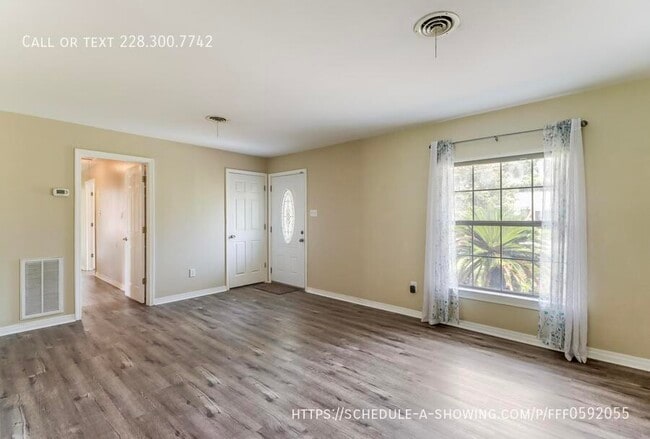 Photo - 139 Beachview Ave