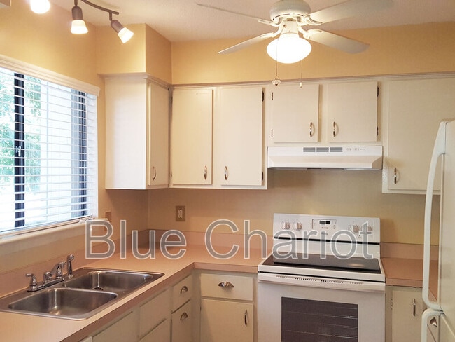 Photo - 3775 Guess Rd Unit 13