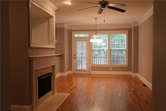 Photo - 3649 Ashford Creek Pl NE